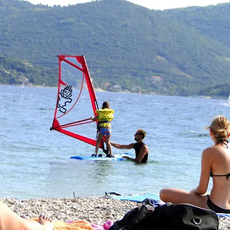 Paradise * Loviste